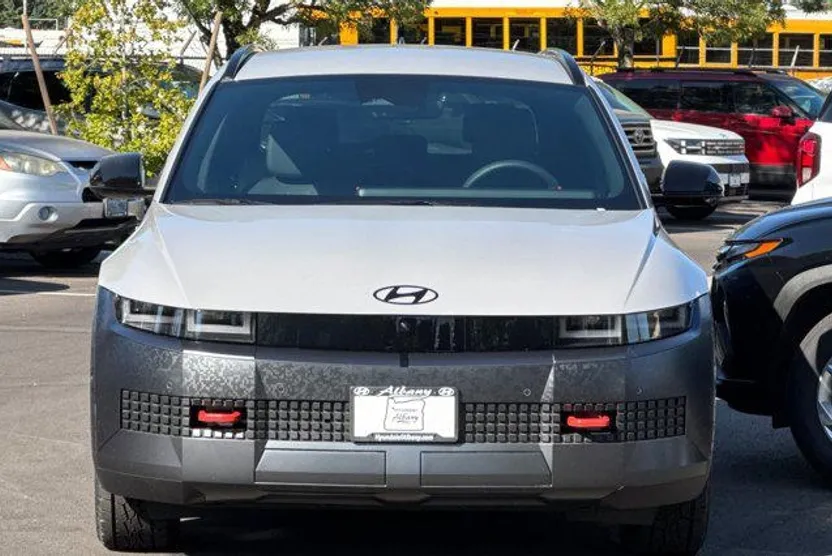 2025 Hyundai Ioniq 5 photo 1