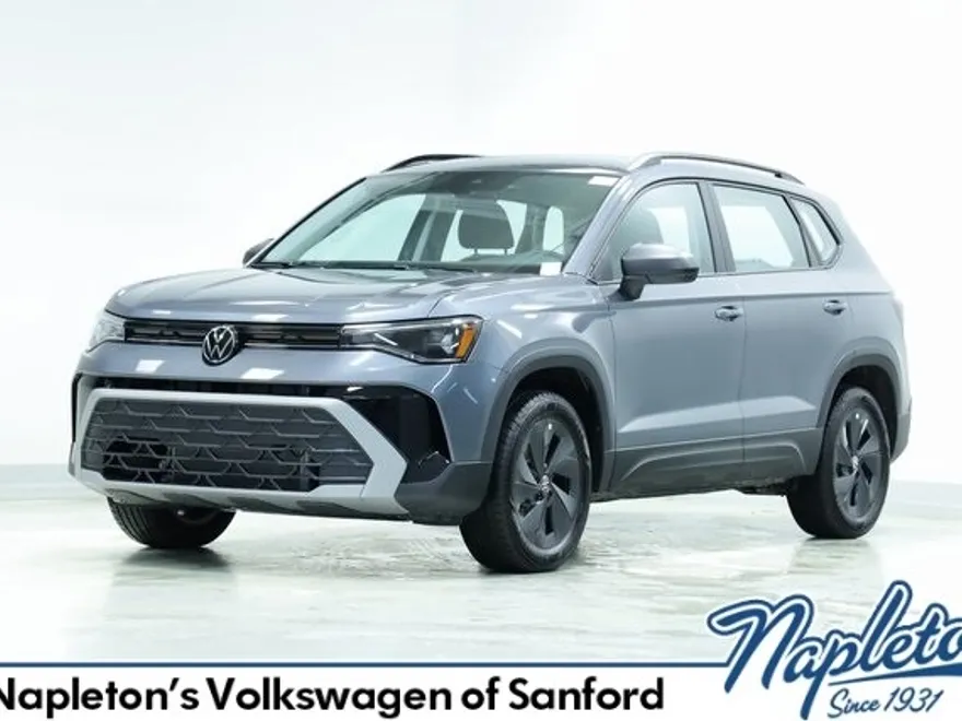 2025 Volkswagen Taos S photo 1