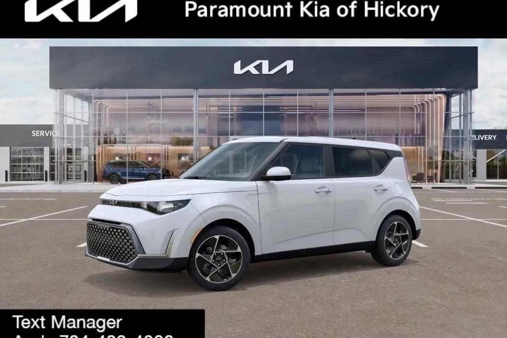 2025 Kia Soul EX photo 1