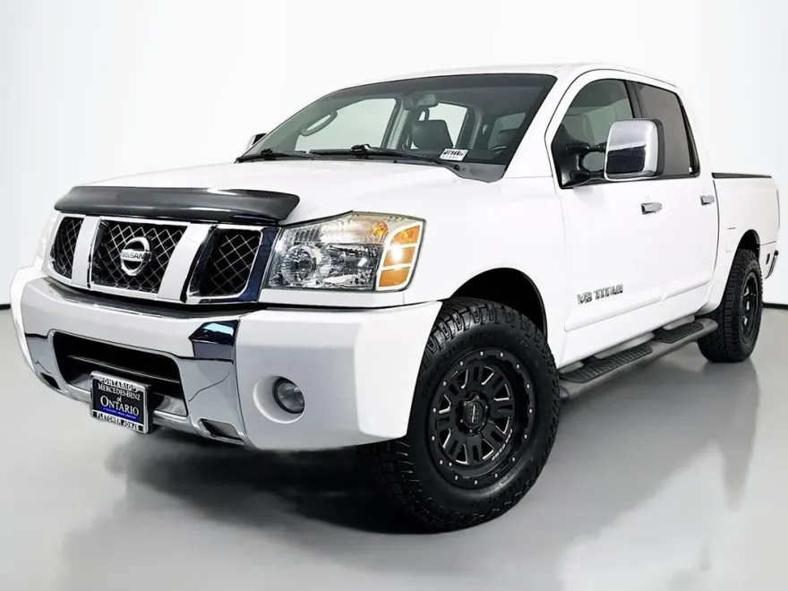 2006 Nissan Titan LE photo 1