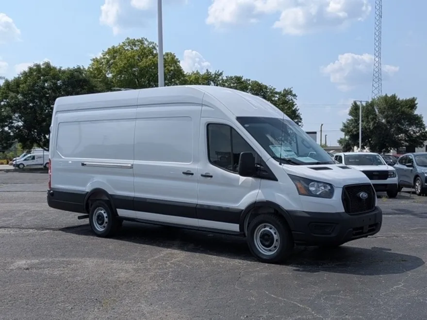 2025 Ford Transit photo 1
