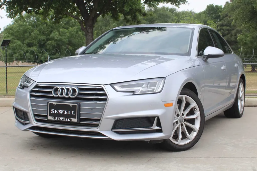 2019 Audi A4 Premium Plus photo 1