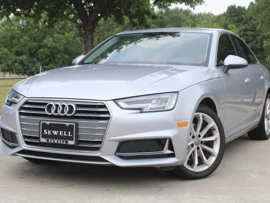 2019 Audi A4 Premium Plus photo 1