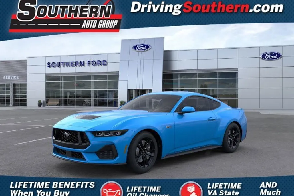 2025 Ford Mustang GT photo 1