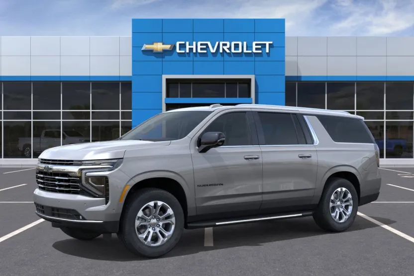 2025 Chevrolet Suburban LT photo 1