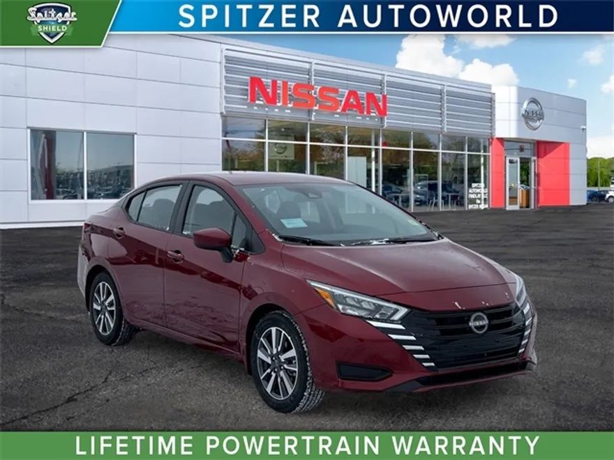 2025 Nissan Versa SV photo 1