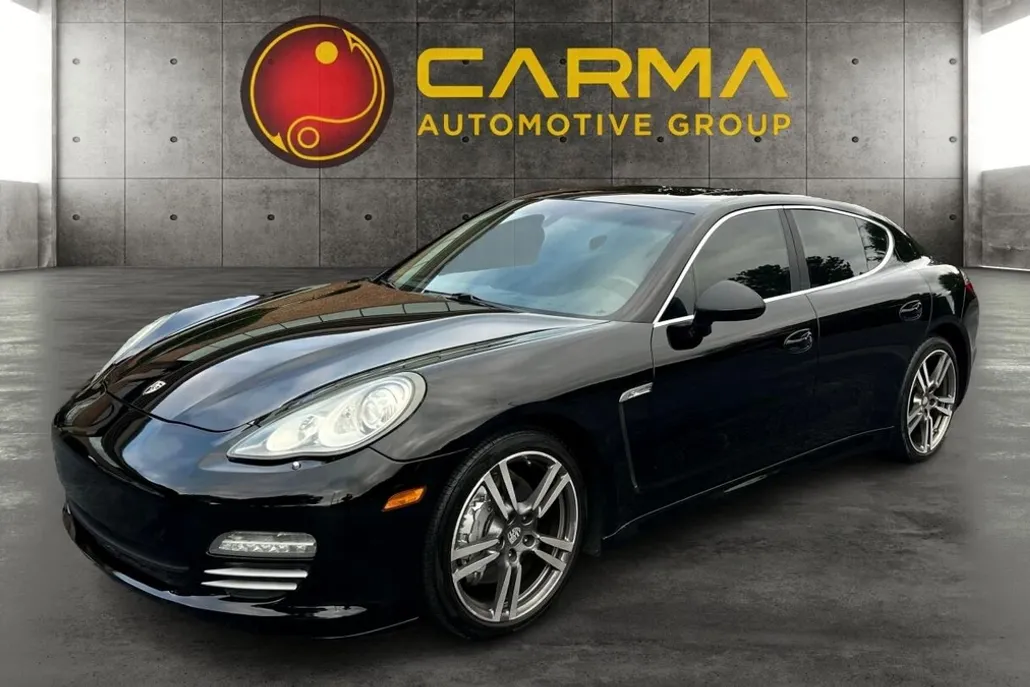 2010 Porsche Panamera 4S photo 1