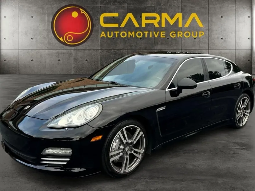 2010 Porsche Panamera 4S photo 1