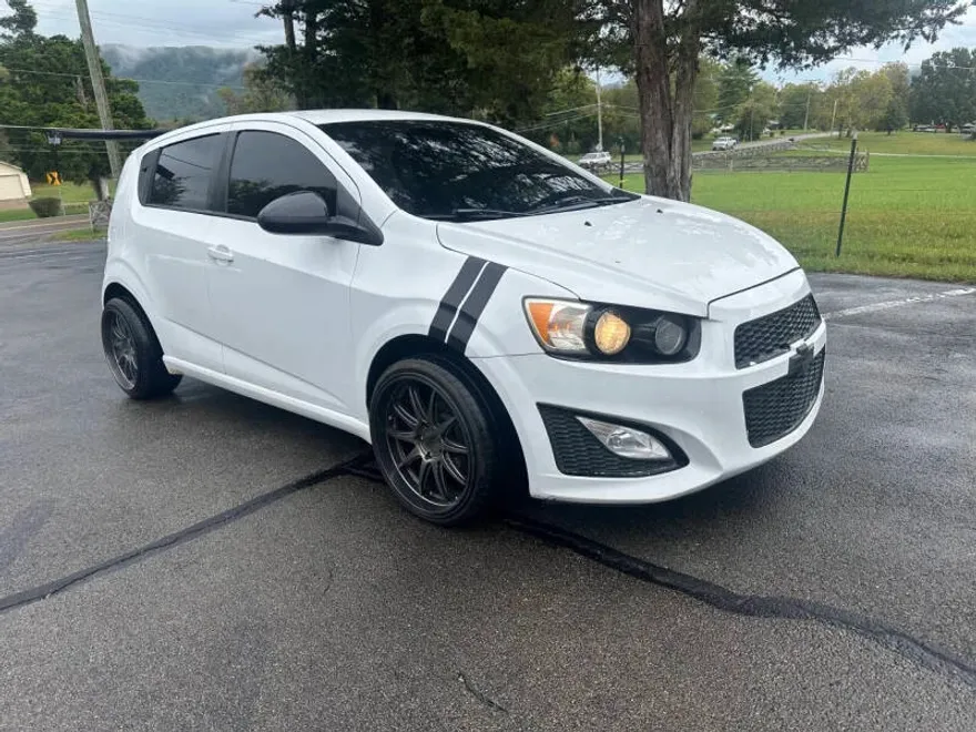 2013 Chevrolet Sonic RS photo 1