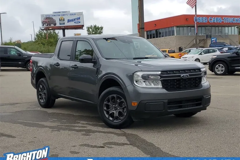 2024 Ford Maverick XLT photo 1