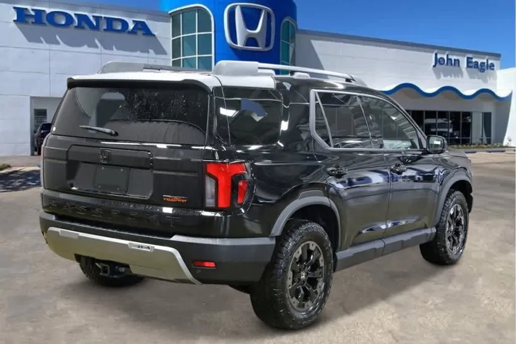 2026 Honda Passport TrailSport Elite photo 1