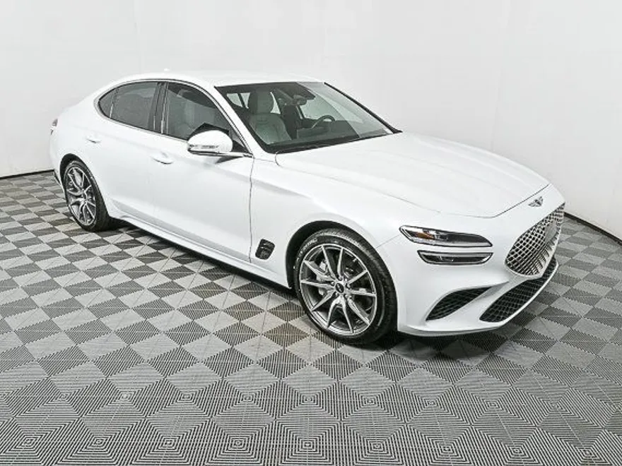 2025 Genesis G70 2.5T photo 1