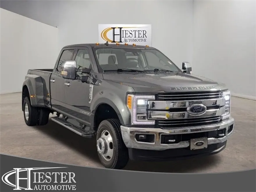 2019 Ford F-350 photo 1