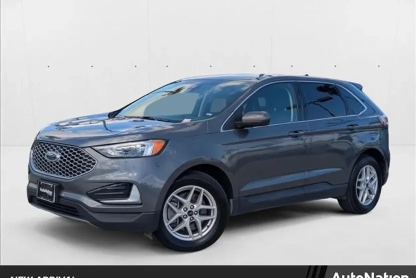 2024 Ford Edge SEL photo 1