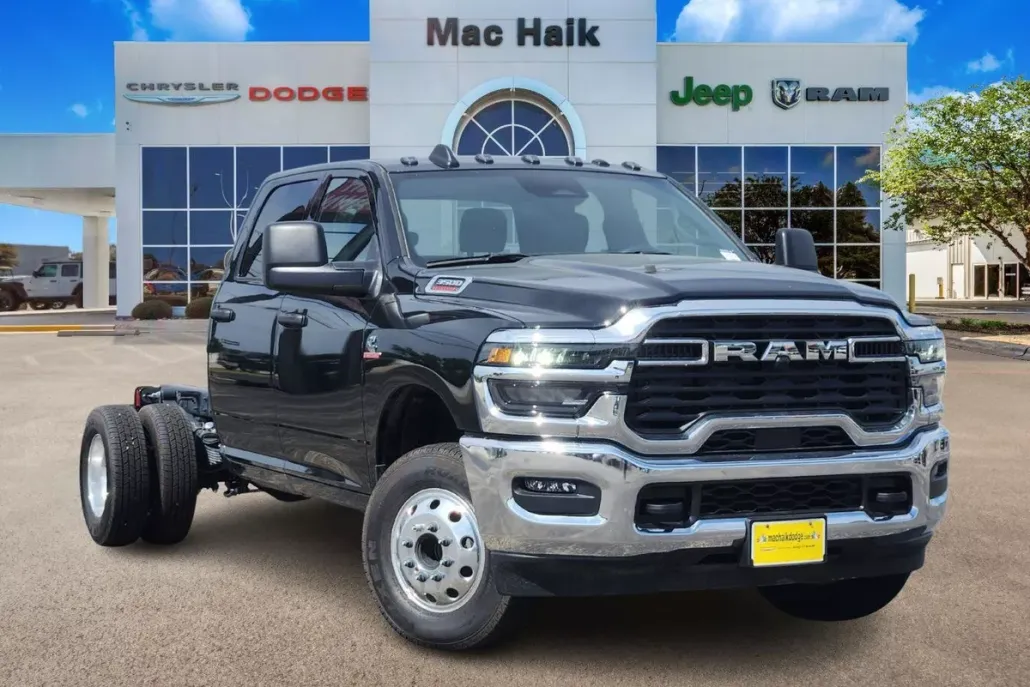 2026 Ram 3500 Tradesman photo 1