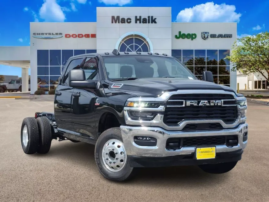 2026 Ram 3500 Tradesman photo 1