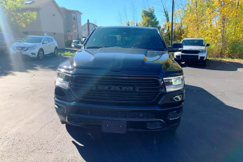 2022 Ram 1500 Sport photo 1
