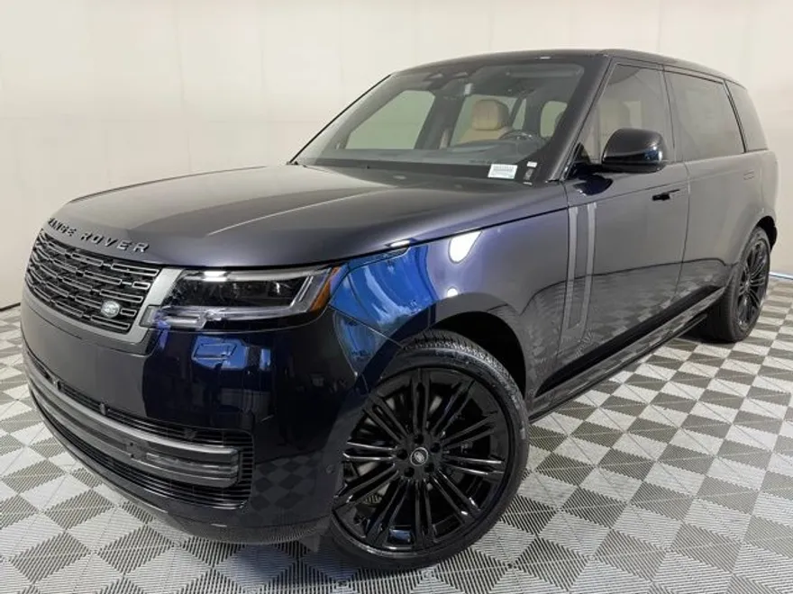 2025 Land Rover Range Rover SE photo 1