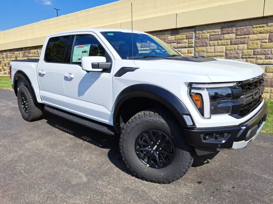 2025 Ford F-150 Raptor photo 1