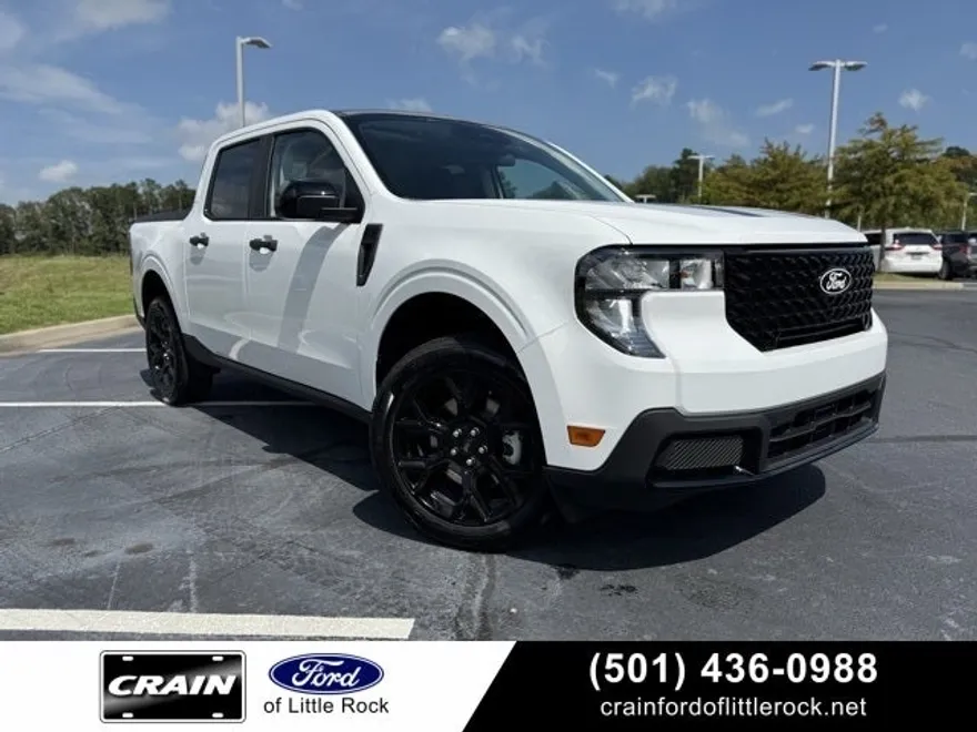 2025 Ford Maverick XLT photo 1