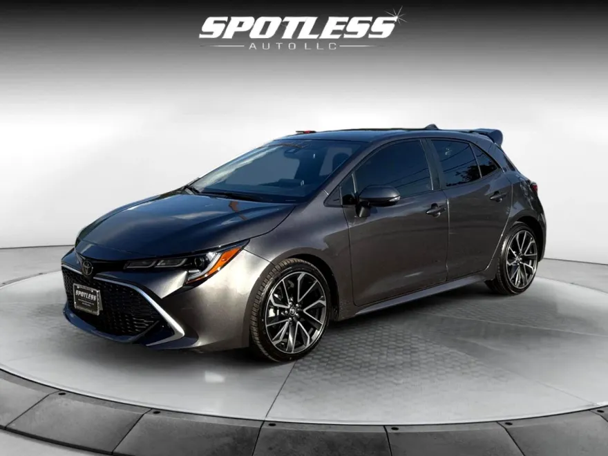 2022 Toyota Corolla XSE photo 1