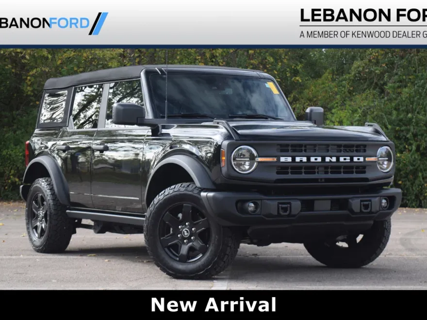 2024 Ford Bronco Black Diamond photo 1