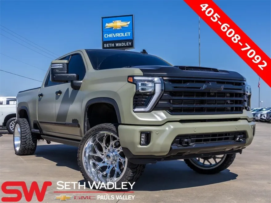 2024 Chevrolet Silverado 2500HD High Country photo 1
