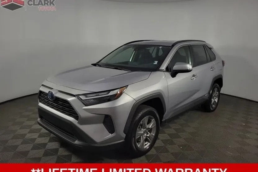 2024 Toyota RAV4 Hybrid XLE Sport photo 1