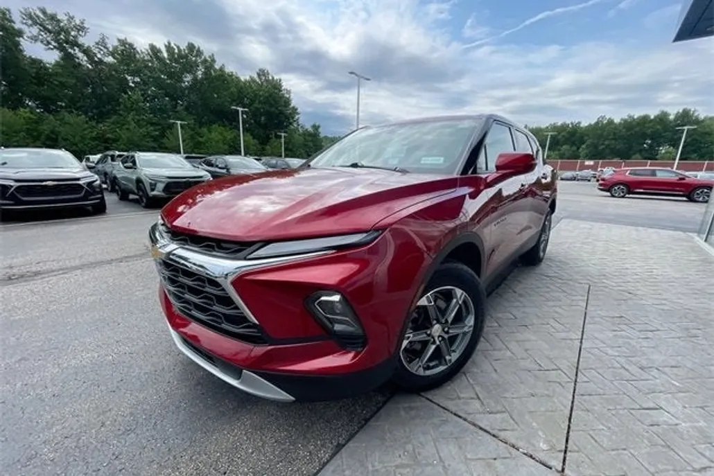 2023 Chevrolet Blazer 2LT photo 1