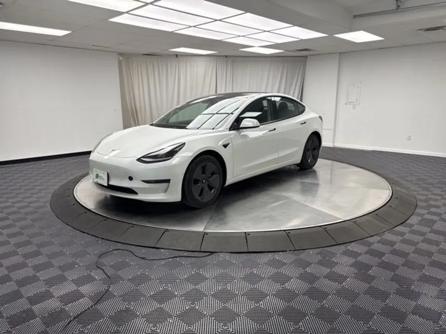 2022 Tesla Model 3 photo 1