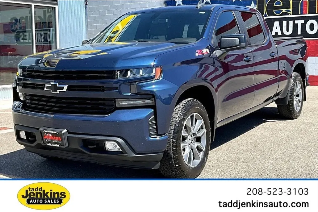 2021 Chevrolet Silverado RST photo 1