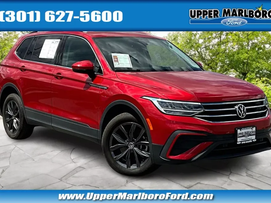 2022 Volkswagen Tiguan SE photo 1