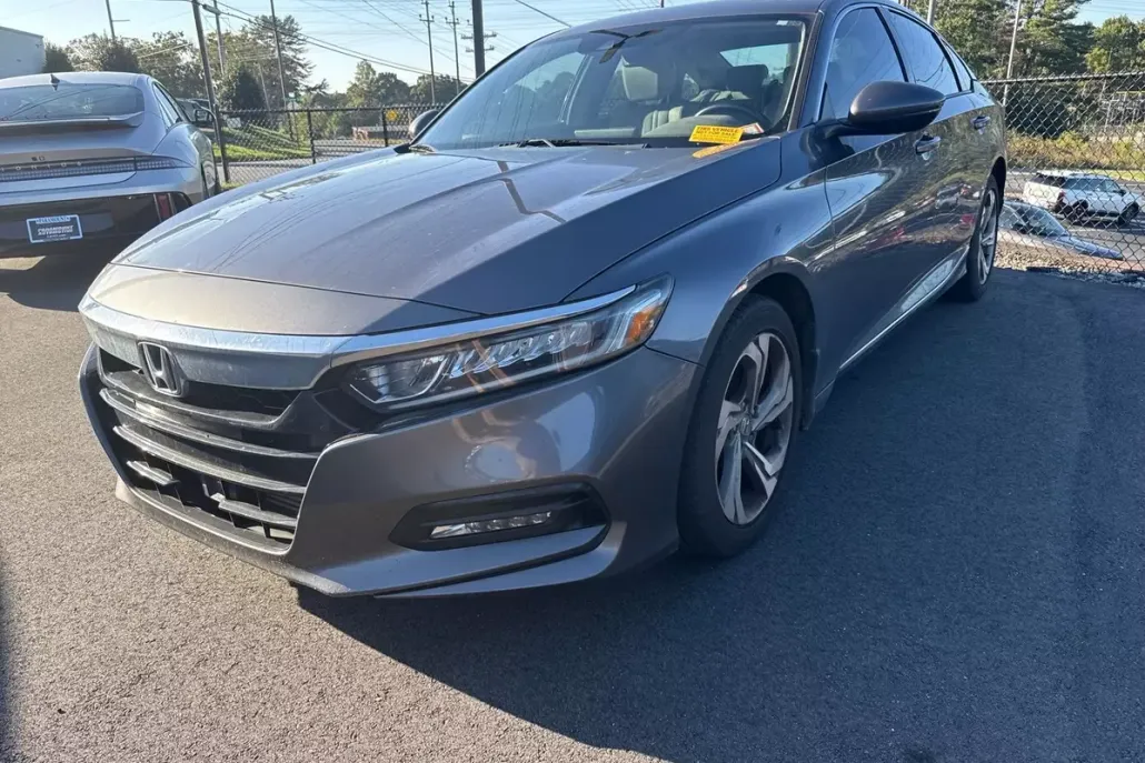 2019 Honda Accord EX-L photo 1
