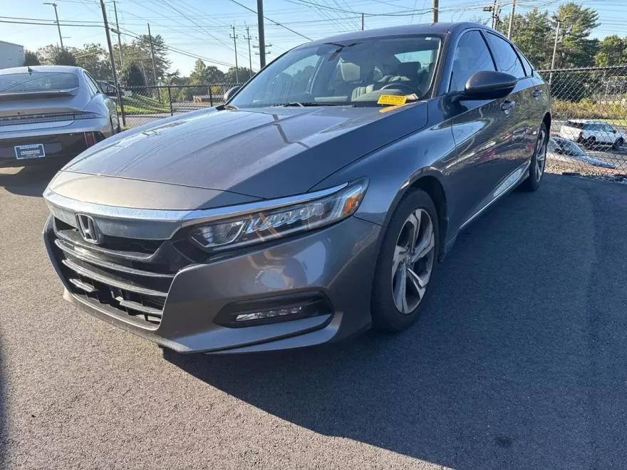 2019 Honda Accord EX-L photo 1