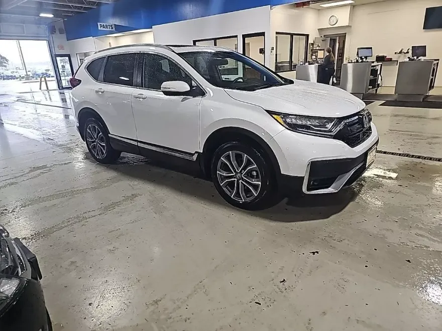 2022 Honda CR-V Touring photo 1
