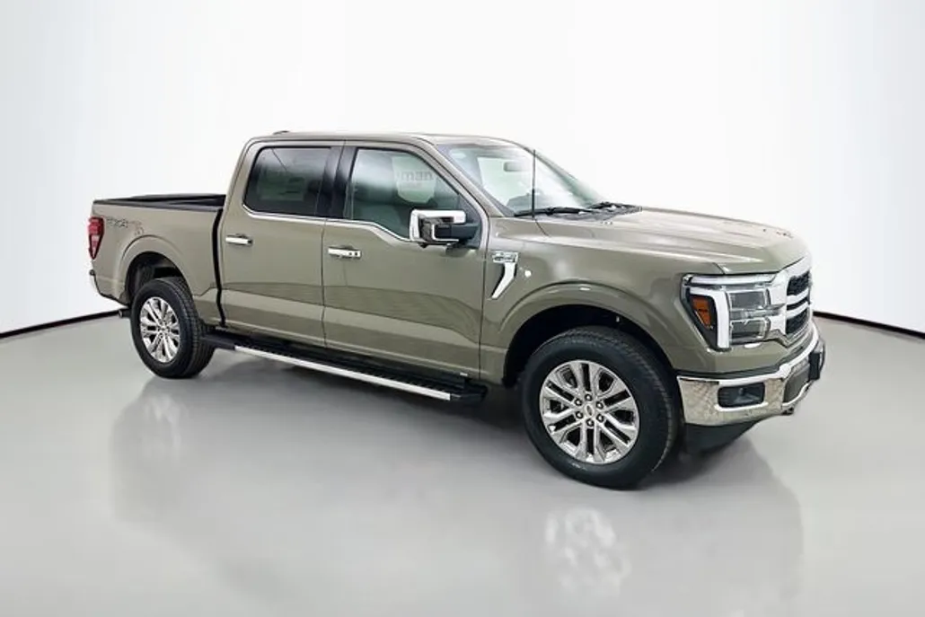 2025 Ford F-150 Lariat photo 1