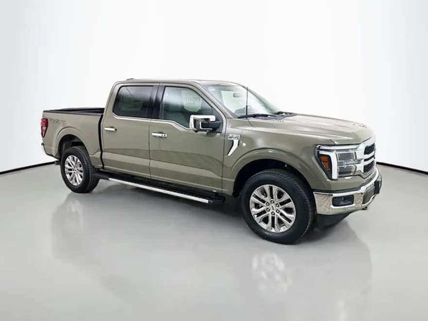 2025 Ford F-150 Lariat photo 1