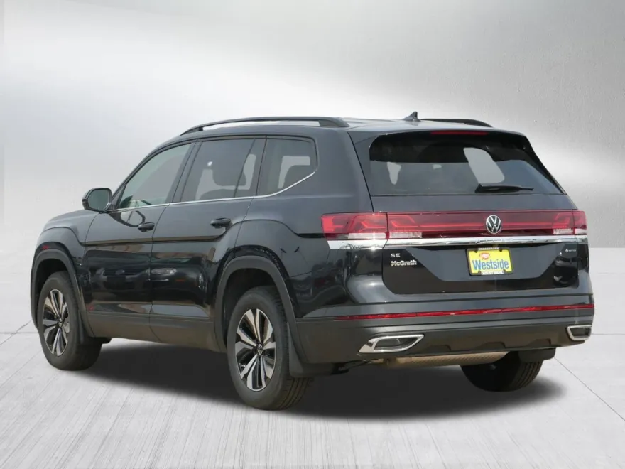 2026 Volkswagen Atlas SE photo 1