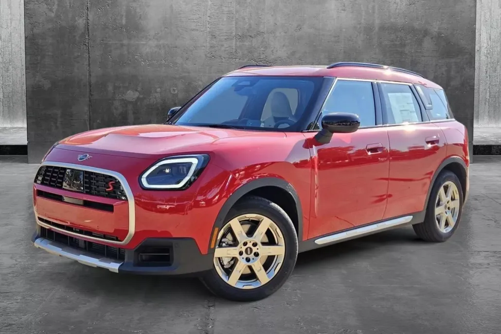 2025 Mini Countryman ALL4 Signature photo 1