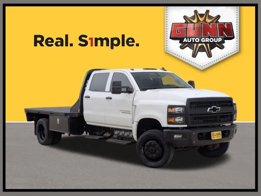 2022 Chevrolet Silverado 4500HD photo 1