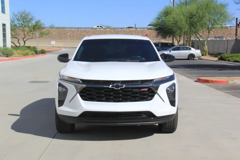 2024 Chevrolet Trax photo 1