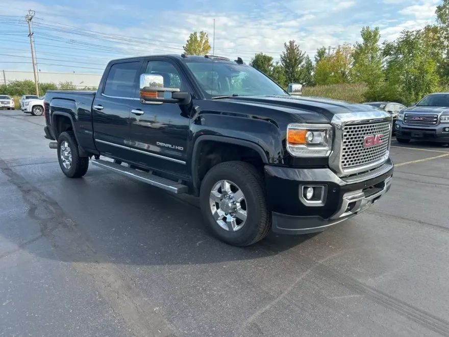 2015 Gmc Sierra Denali photo 1