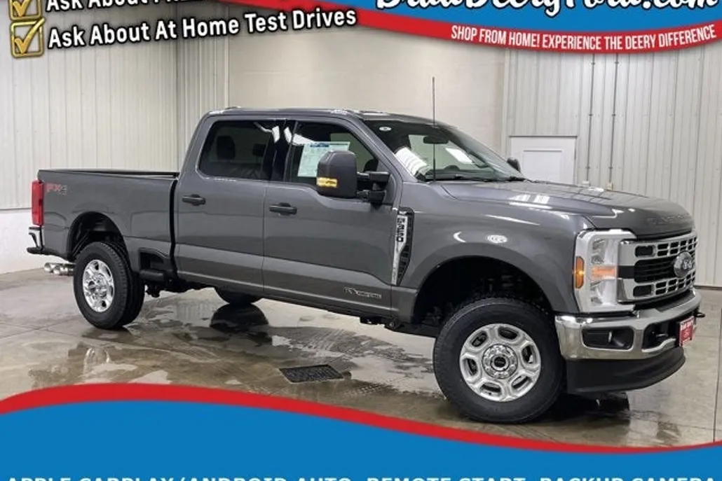 2025 Ford F-350 XLT photo 1