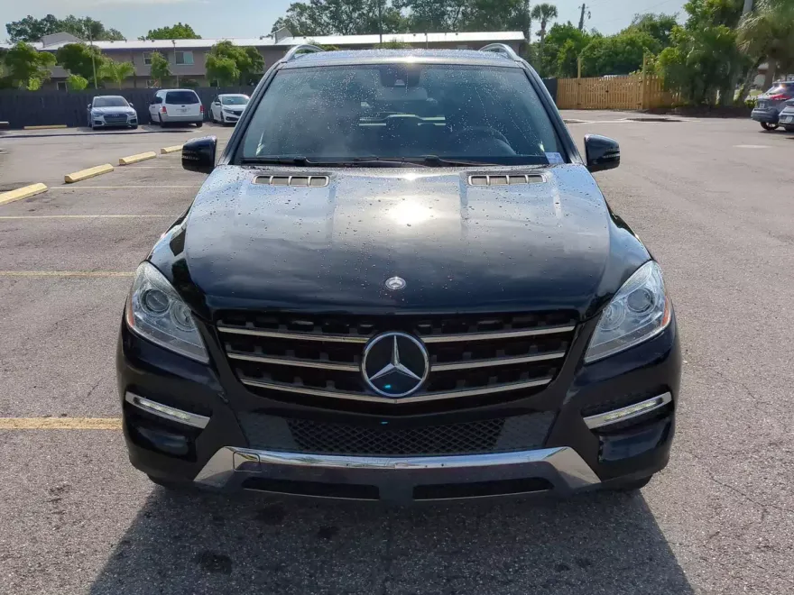 2015 Mercedes Benz ML 350 4MATIC photo 1