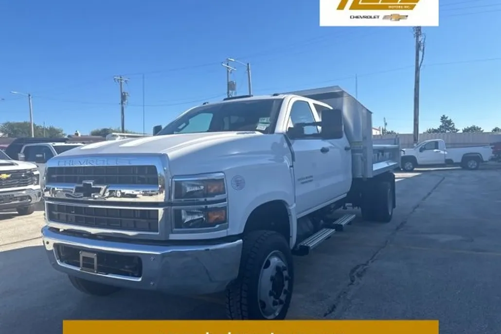 2024 Chevrolet Silverado 4500HD Work Truck photo 1