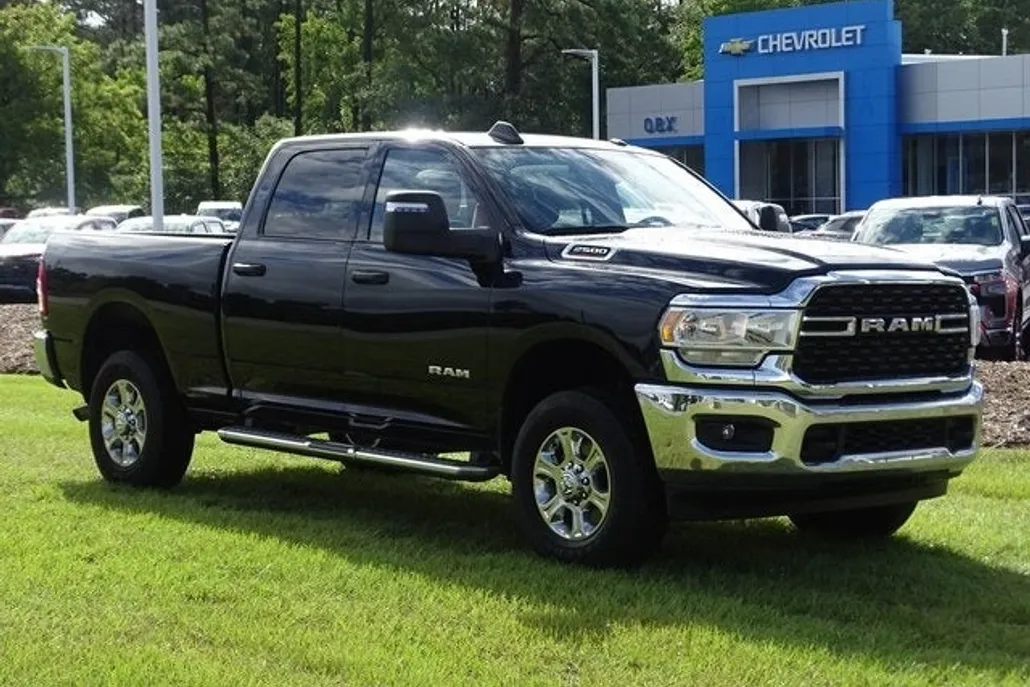 2024 Ram 2500 Big Horn photo 1