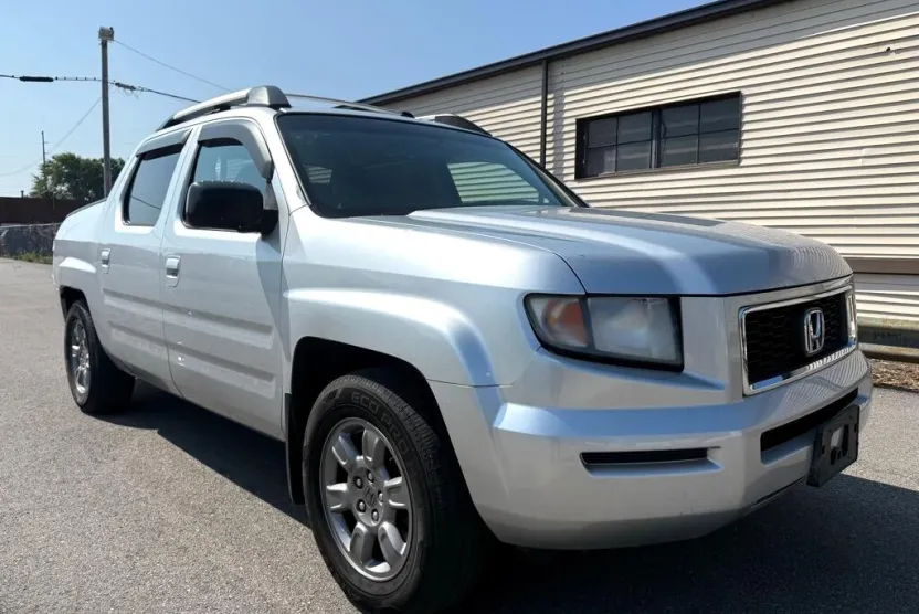 2007 Honda Ridgeline RTX photo 1