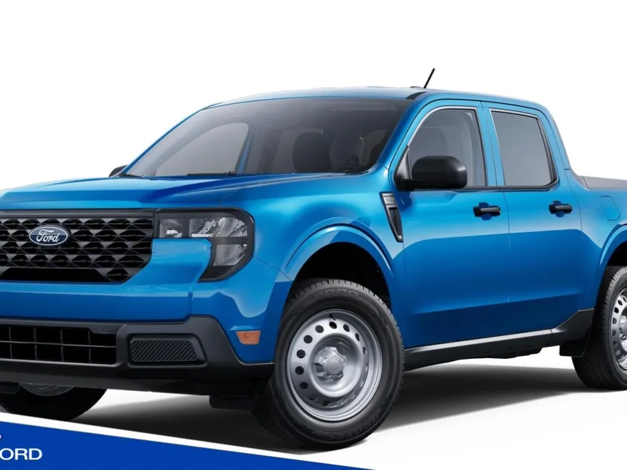 2025 Ford Maverick XL photo 1