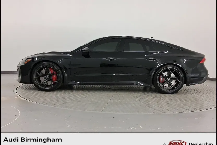2025 Audi RS 7 Performance Base photo 1