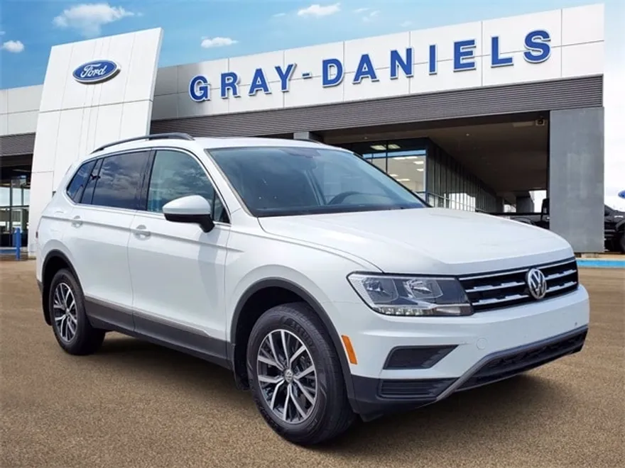 2020 Volkswagen Tiguan SE photo 1